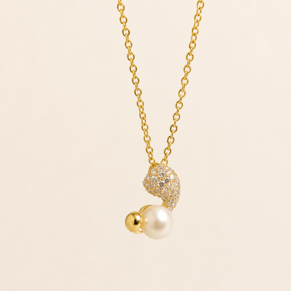 Colar dourado gota torcida