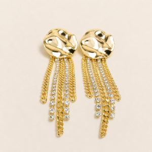 Brinco dourado organico com pedras de strass
